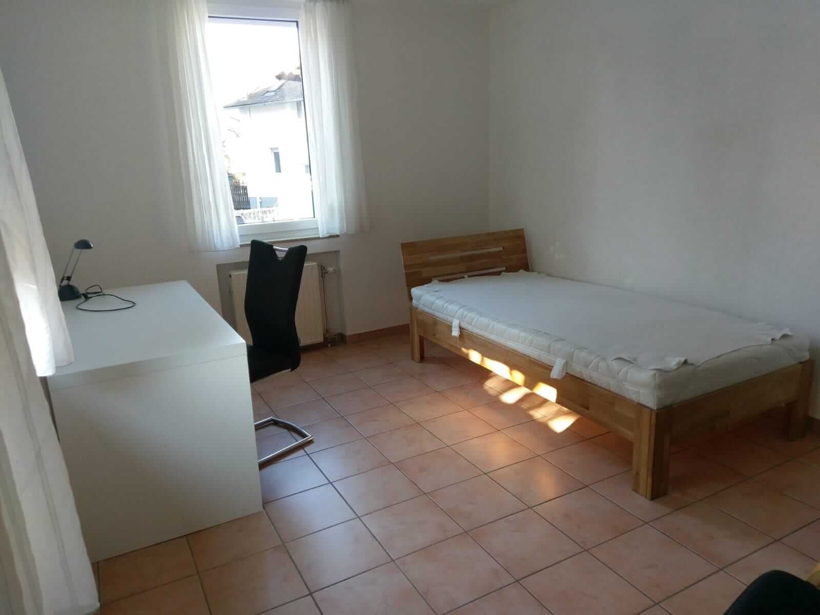 Zimmer Neckarsulm Erdgeschoss Zimmer 1 Zimmer 1 im Erdgeschoss Neckarsulm